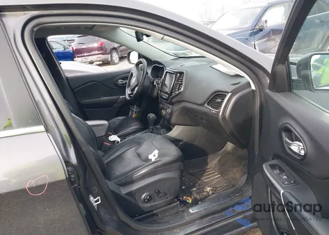 2019 Jeep Cherokee Limited 4X4 z USA, uszkodzony, nr VIN 1C4PJMDN8KD163791